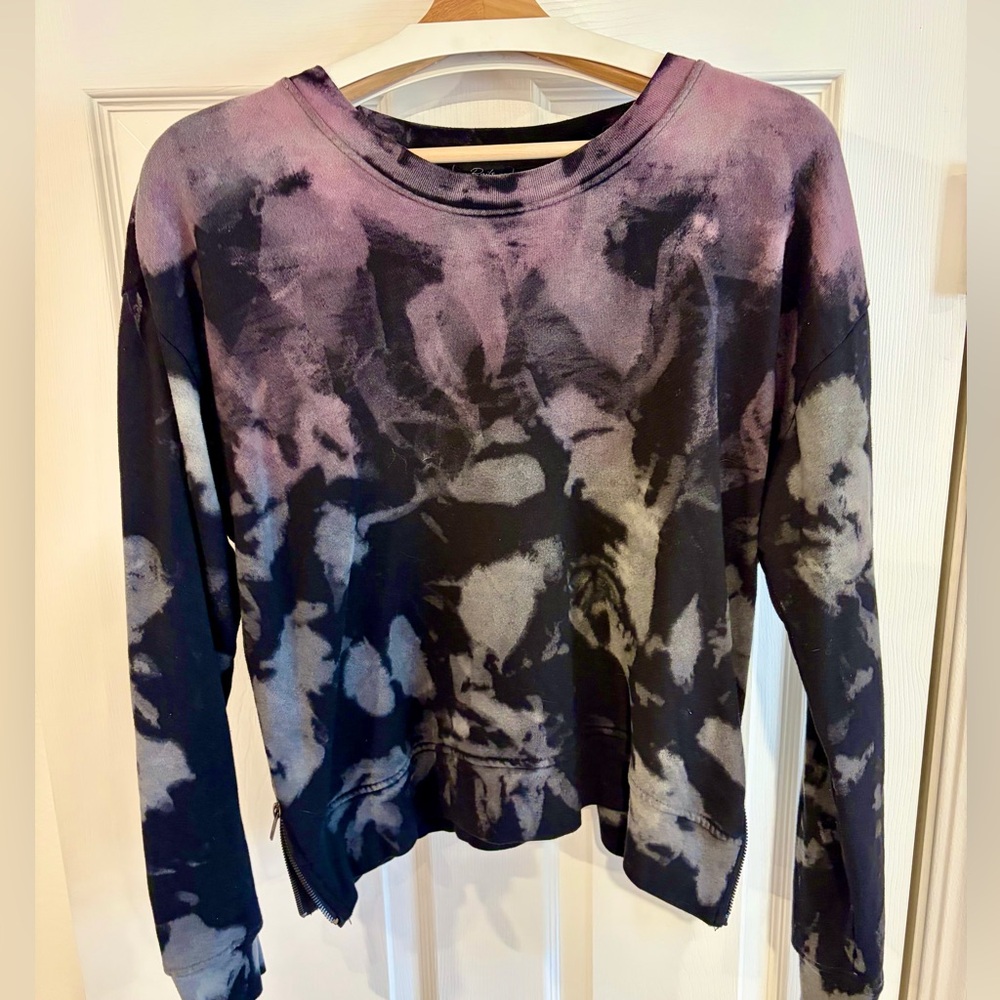 Rails Marlo Tie Dye Sweatshirt – Black Rainbow, Zip Hem, Size M